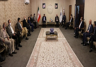 گزارش تصویری دیدار نوروزی رئیس اتاق تعاون ایران با مدیران‌عامل اتحادیه‌ها و شرکت‌های تعاونی